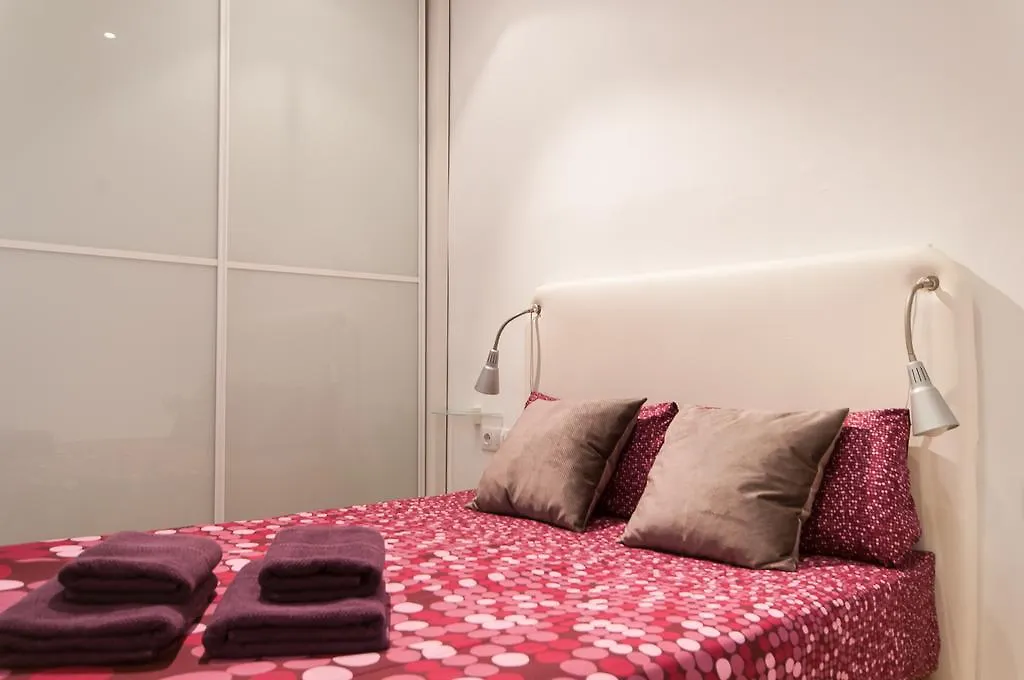 Cute Apartment In Sants Station With Hbo & Alexa & Ac Barcelona