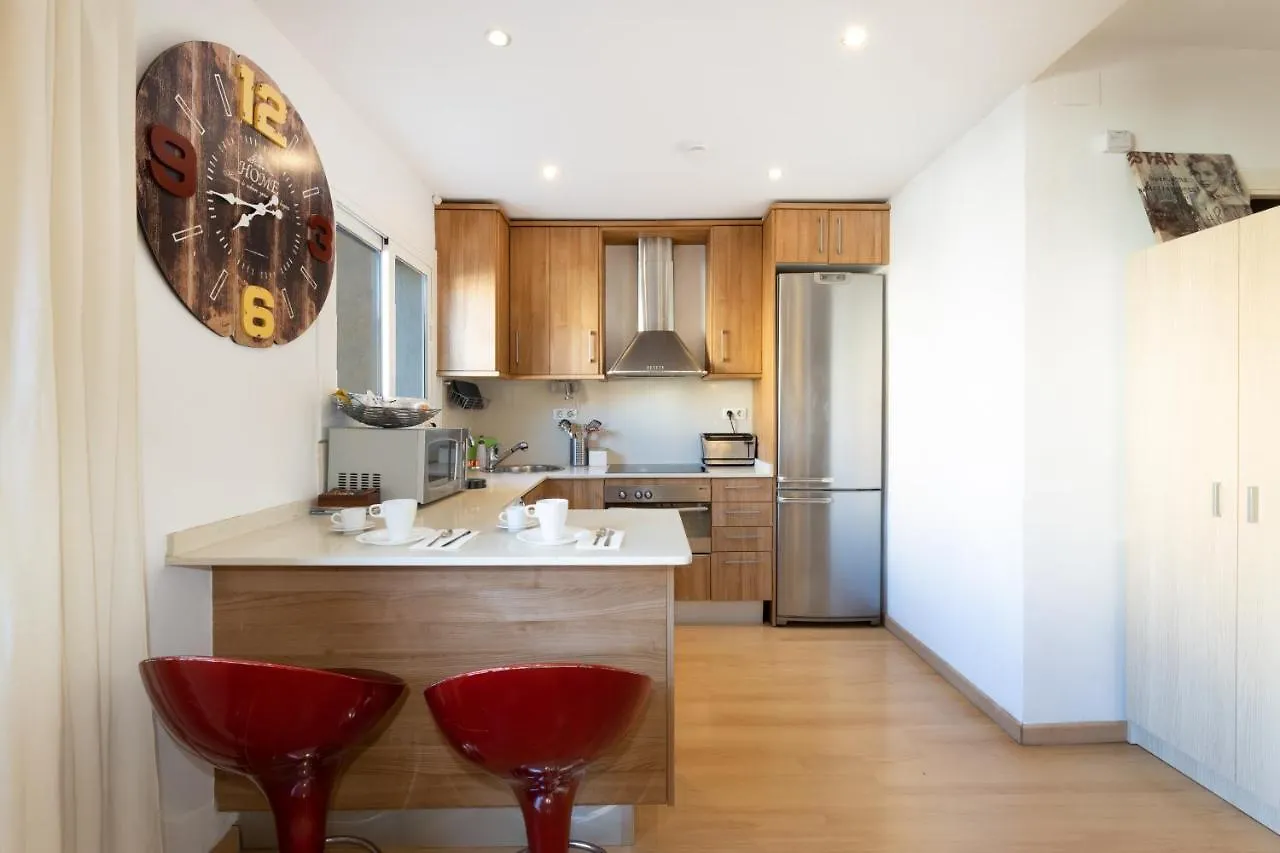 Cute Apartment In Sants Station With Hbo & Alexa & Ac Barcelona