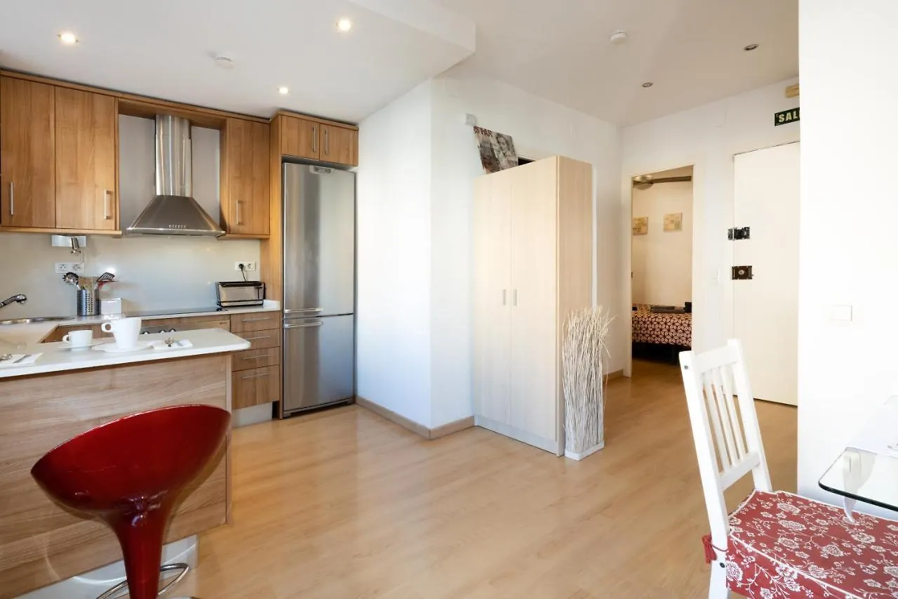 Cute Apartment In Sants Station With Hbo & Alexa & Ac Barcelona Spanien