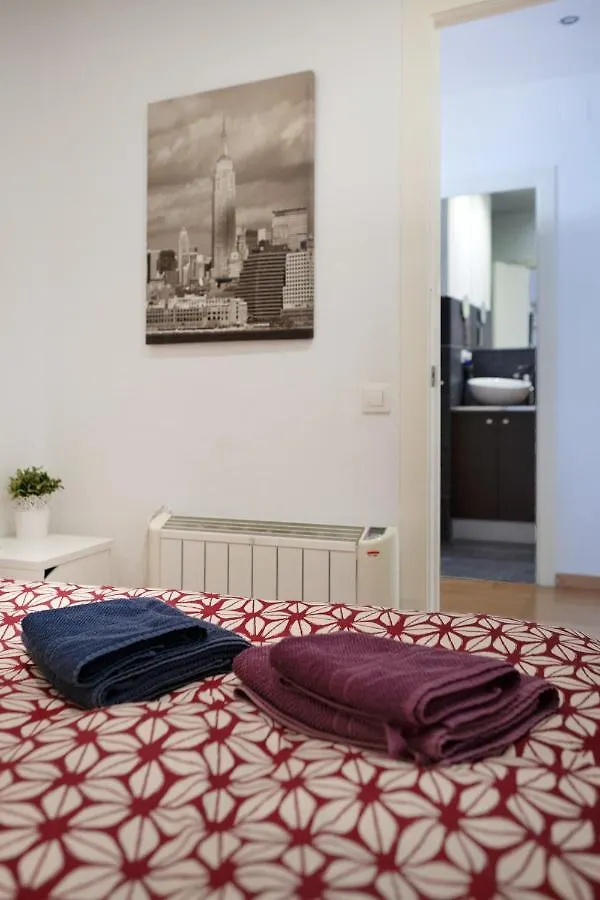 Cute Apartment In Sants Station With Hbo & Alexa & Ac Barcelona